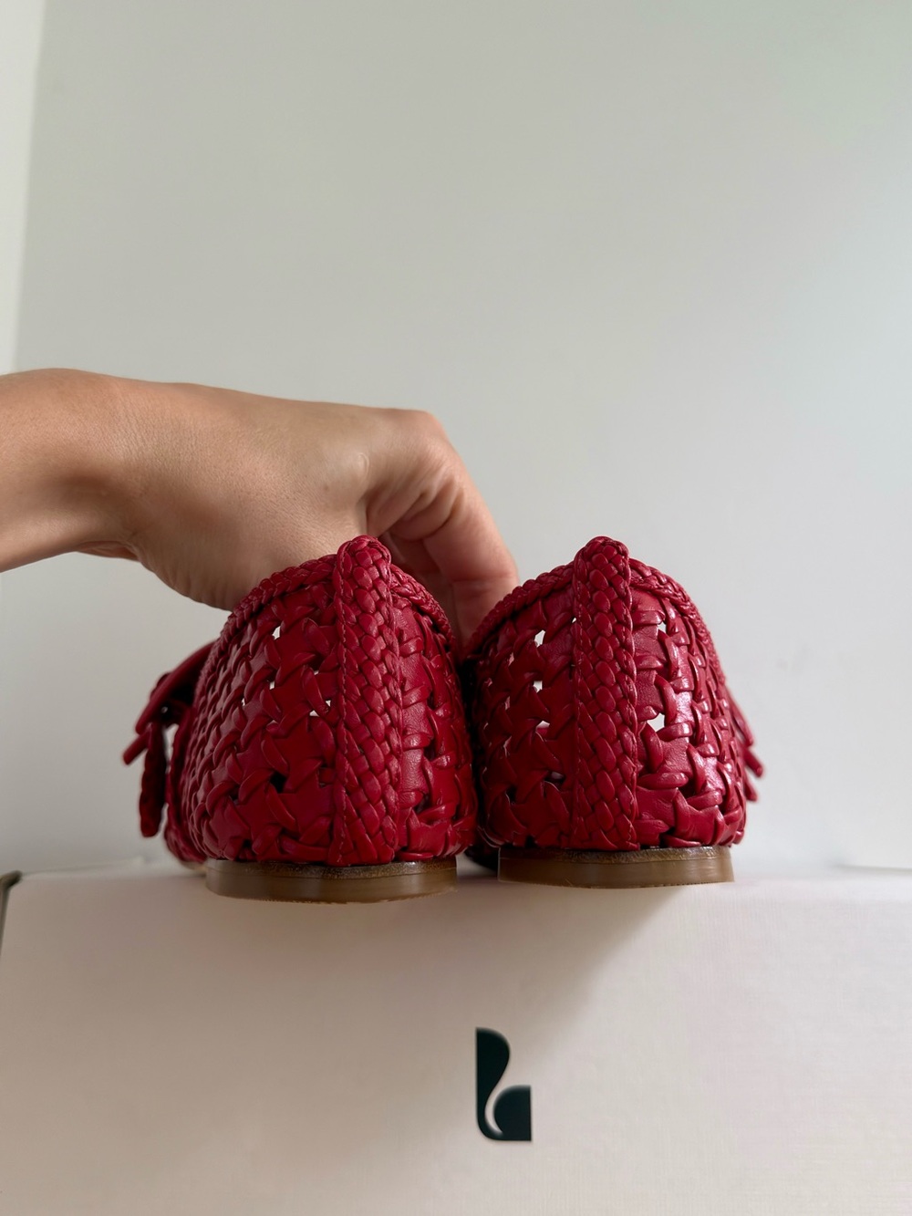 Larroudé Verona New Macrame In Scarlet Leather Size 8.5 US - Picture 7 of 12